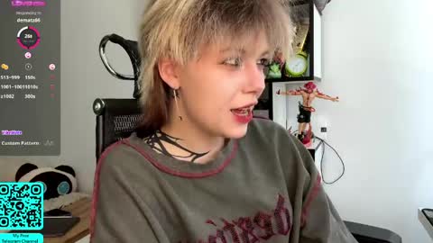 Lilian online show from April 2026 07:33:01 AM