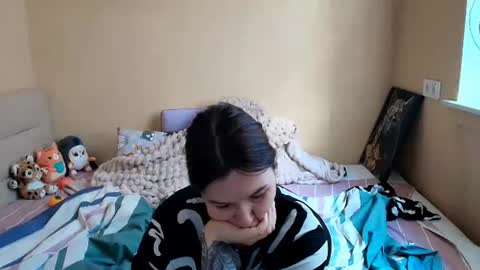 liliawoolf online show from October 2025 07:19:01 AM