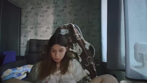 liliawoolf online show from May 2026 06:41:02 AM