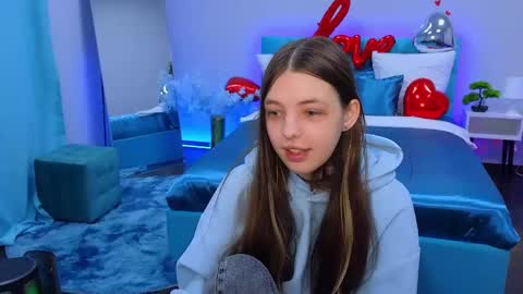 Snapshot of lilibakery chatting on February 2025 04:18:02 AM Lili Bakery online show from February 2025 04:18:02 AM