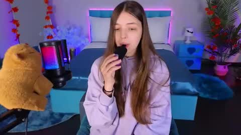 Snapshot of lilibakery chatting on October 2025 12:58:01 AM Lili Bakery online show from October 2025 12:58:01 AM