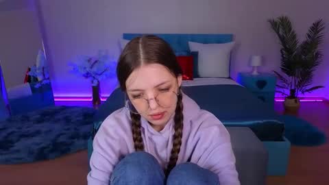 Lili Bakery online show from May 2026 02:17:01 AM