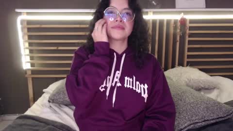  Lili  online show from March 2025 07:43:02 AM