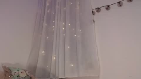 Snapshot of lilicum301 chatting on January 2025 09:43:01 PM your love online show from January 2025 09:43:01 PM