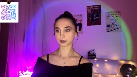 Lina online show from March 2026 10:28:02 PM