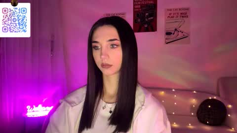 Lina online show from March 2026 10:15:01 PM