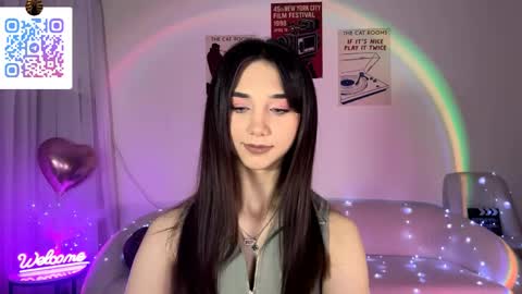 Lina online show from May 2026 10:16:02 PM