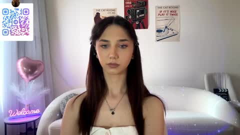 Lina online show from May 2026 04:07:02 AM