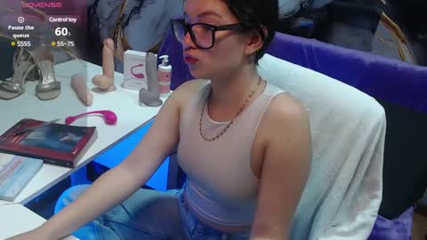 Snapshot of lilimini032 chatting on March 2025 07:20:02 PM lilimini online show from March 2025 07:20:02 PM