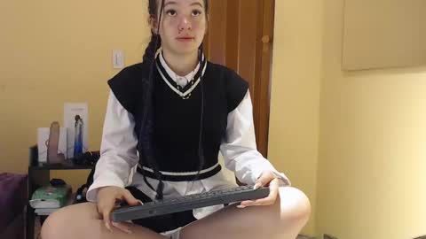 Snapshot of lilimini032 chatting on October 2025 07:58:02 PM lilimini online show from October 2025 07:58:02 PM