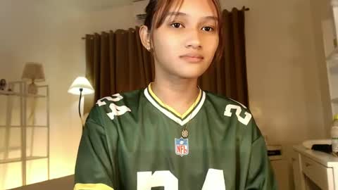 Snapshot of lilit_sensual chatting on March 2025 05:42:02 AM Chloe online show from March 2025 05:42:02 AM