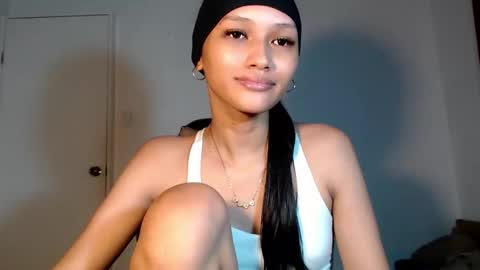 Snapshot of lilit_sensual chatting on February 2026 12:26:01 PM Chloe online show from February 2026 12:26:01 PM