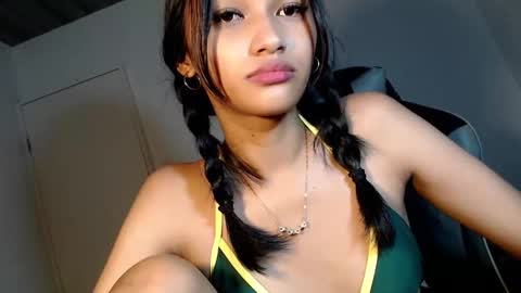 Snapshot of lilit_sensual chatting on February 2026 02:12:02 PM Chloe online show from February 2026 02:12:02 PM