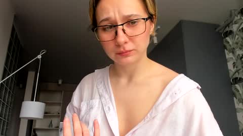 lilith online show from April 2026 01:49:01 PM