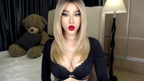 QUEEN LILITH BORBON online show from December 2024 11:24:01 PM