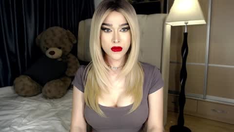 QUEEN LILITH BORBON online show from December 2024 02:27:01 AM