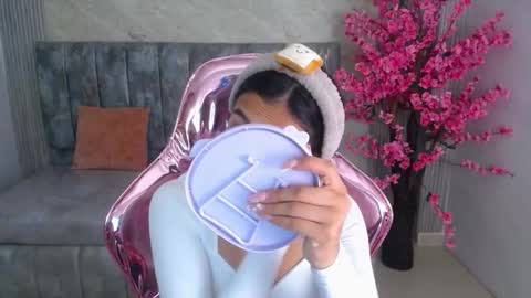 Lilith  online show from January 2025 01:03:02 PM