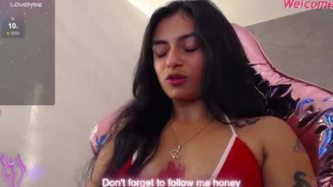 Lilith  online show from February 2025 04:13:02 PM