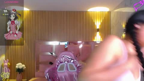 Lilith  online show from March 2025 10:48:01 AM