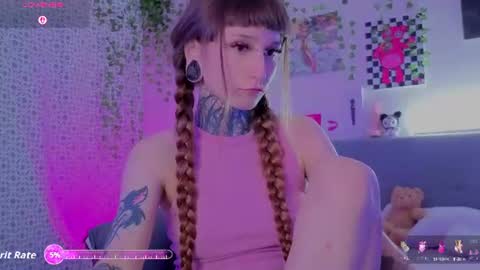 Snapshot of lilith_poison chatting on July 2026 09:09:02 PM lilith_poison online show from July 2026 09:09:02 PM