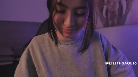 lilith_sage_ online show from May 2026 08:36:01 PM