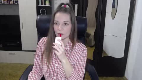 Snapshot of lilith_small21 chatting on January 2026 09:13:01 AM lilith small21 online show from January 2026 09:13:01 AM