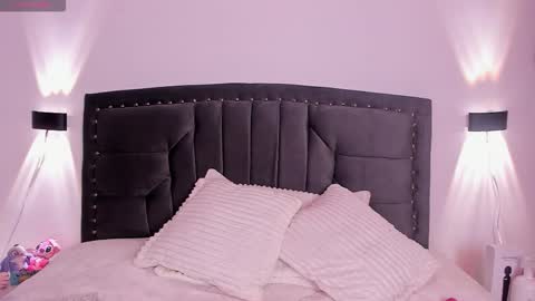 lilith_thompson online show from October 2025 04:31:01 AM