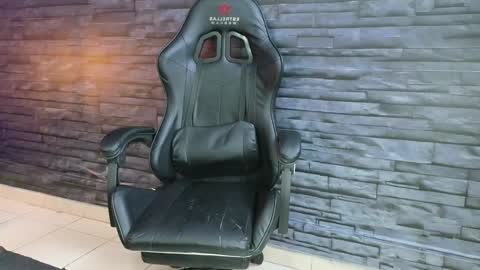 Snapshot of lilith_zen chatting on January 2025 09:36:02 AM LILITH ZEN online show from January 2025 09:36:02 AM