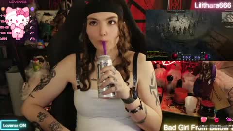 Brandi online show from April 2026 04:44:01 PM
