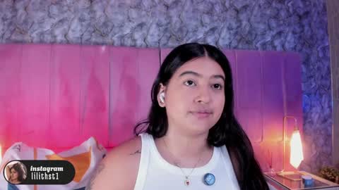 lilithcb_ online show from May 2026 01:30:01 PM