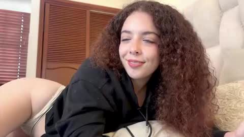 Snapshot of lilithdoeyes chatting on February 2026 02:18:01 PM Lilith online show from February 2026 02:18:01 PM