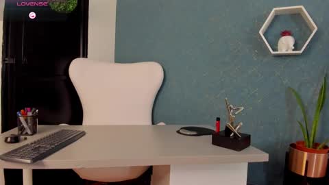 swetty lilith  online show from February 2025 01:19:02 AM