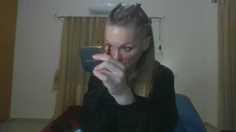 Snapshot of lilithnewdawn chatting on February 2026 06:01:02 PM lilithnewdawn online show from February 2026 06:01:02 PM