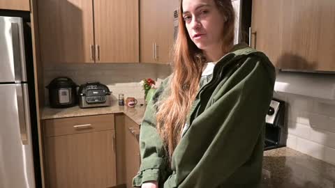 Snapshot of lilithoftrees chatting on December 2024 02:02:02 PM L online show from December 2024 02:02:02 PM