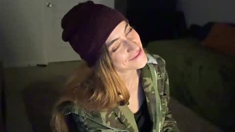 Snapshot of lilithoftrees chatting on January 2025 03:52:02 AM L online show from January 2025 03:52:02 AM