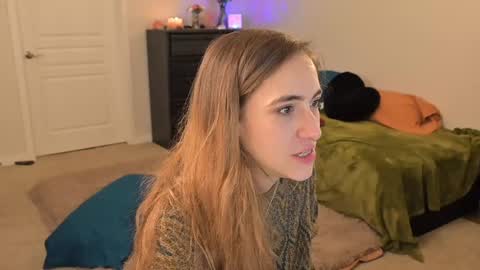 Snapshot of lilithoftrees chatting on February 2025 05:31:01 AM L online show from February 2025 05:31:01 AM