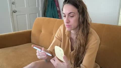 Snapshot of lilithoftrees chatting on October 2025 08:10:01 PM L online show from October 2025 08:10:01 PM