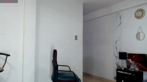 lilithphillis1 online show from May 2026 05:42:02 PM