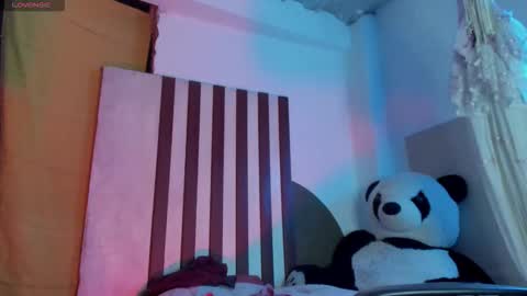 lilithsabeth online show from October 2025 05:45:01 PM