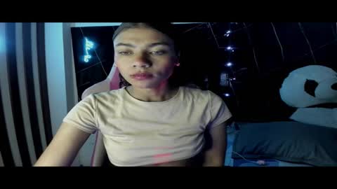 lilithsabeth online show from February 2026 11:59:01 PM