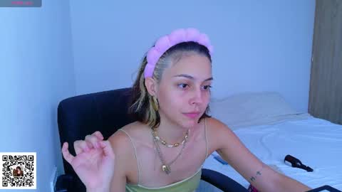 Snapshot of lilithselene chatting on June 2026 10:45:02 PM Lilith Selene online show from June 2026 10:45:02 PM