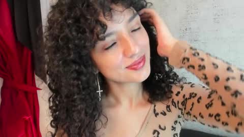 jessi 3 online show from November 2025 07:46:02 PM