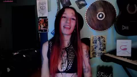 Call me Lilith online show from November 2025 08:42:02 PM