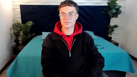 Lil James online show from March 2026 03:55:01 AM