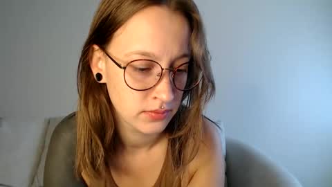 Jay  please help me reach 50 thumbs up online show from October 2025 03:45:01 PM