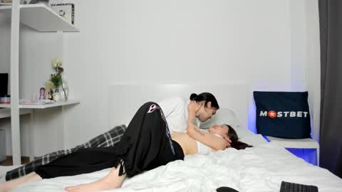 Snapshot of lilkimchii chatting on November 2025 04:23:02 AM LilKimchii online show from November 2025 04:23:02 AM