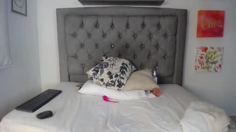 Snapshot of lillebbw_sweet chatting on February 2025 11:12:01 AM lille online show from February 2025 11:12:01 AM