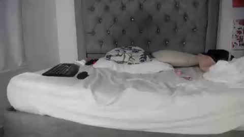 Snapshot of lillebbw_sweet chatting on March 2025 05:31:02 AM lille online show from March 2025 05:31:02 AM