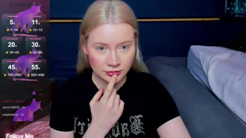 lillie_berry online show from March 2026 04:27:01 AM