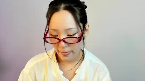 lillie_sun online show from June 2026 10:42:01 AM